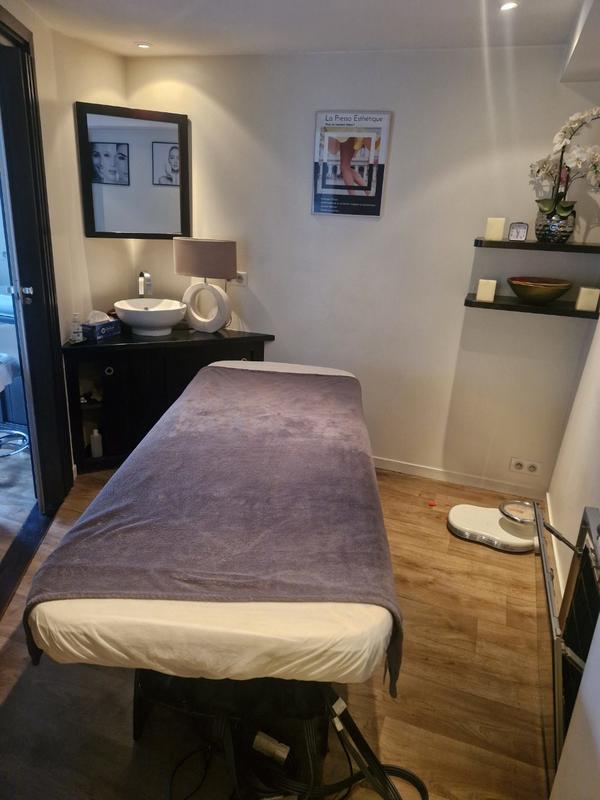 Fonds de commerce - 80 m²