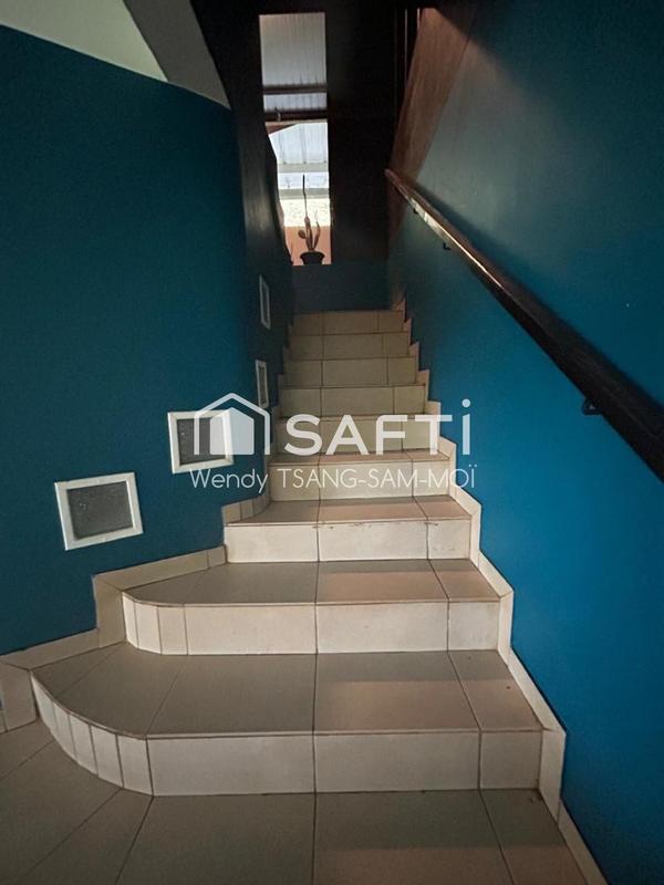 Villa - 250 m² - 12 pièces