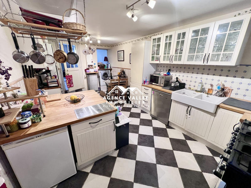 Maison - 155 m² - 7 pièces