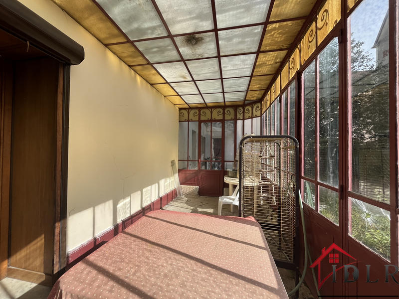 Propriété - 230 m² - 12 pièces