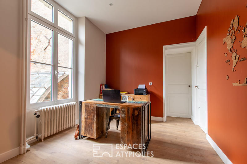Maison - 245 m² - 13 pièces