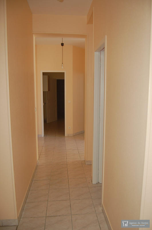 Appartement - 80 m² - 4 pièces