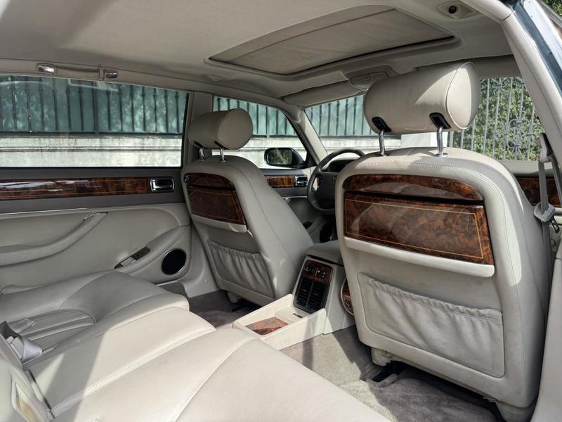 Daimler X300 Six Lwb