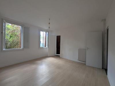 Maison - 80 m² - 3 pièces