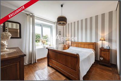 Maison - 164 m² - 7 pièces