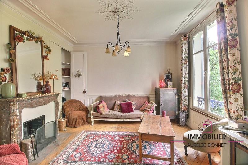 Maison - 175 m² - 10 pièces