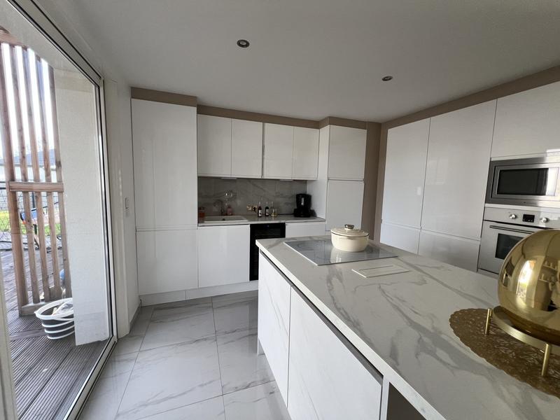 Maison - 149 m² - 7 pièces