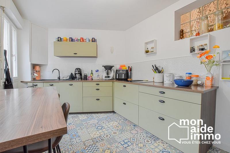 Maison - 189 m² - 6 pièces