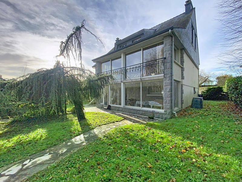 Maison - 158 m² - 6 pièces