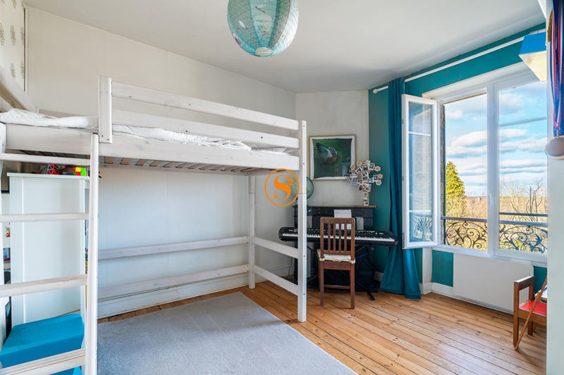 Maison - 117 m² - 6 pièces