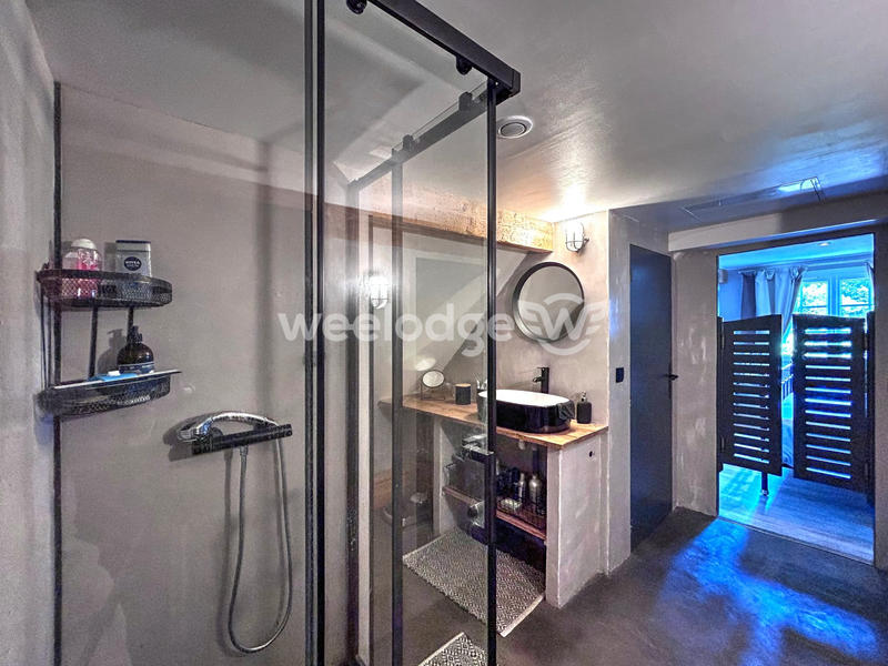 Maison traditionnelle - 185 m² - 5 pièces