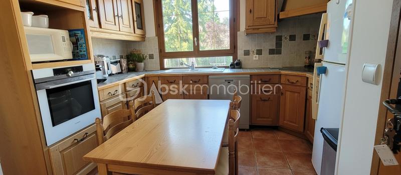 Maison - 87 m² - 4 pièces