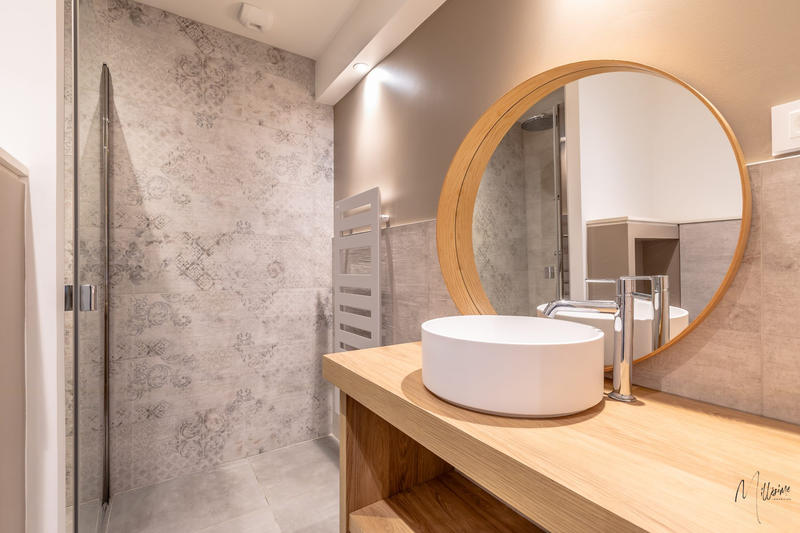 Maison - 311 m² - 8 pièces