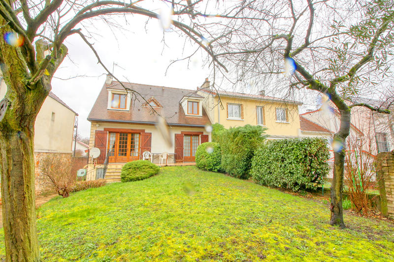 Maison - 124 m² - 7 pièces