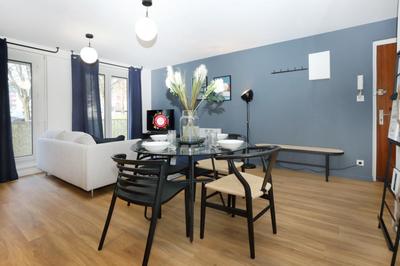 Appartement - 85 m² - 5 pièces