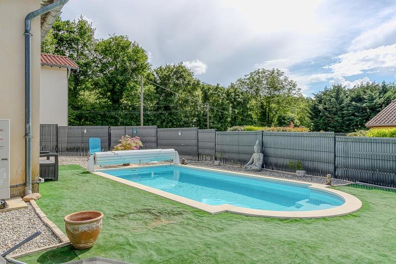 Villa - 210 m² - 7 pièces