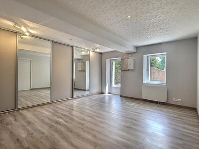Maison - 102 m² - 4 pièces