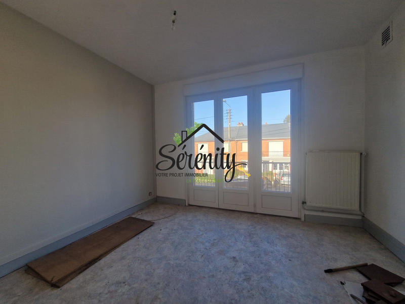 Maison - 92 m² - 5 pièces