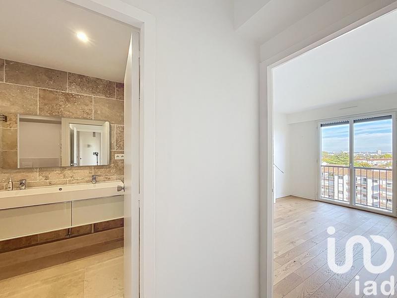 Appartement - 141 m² - 6 pièces