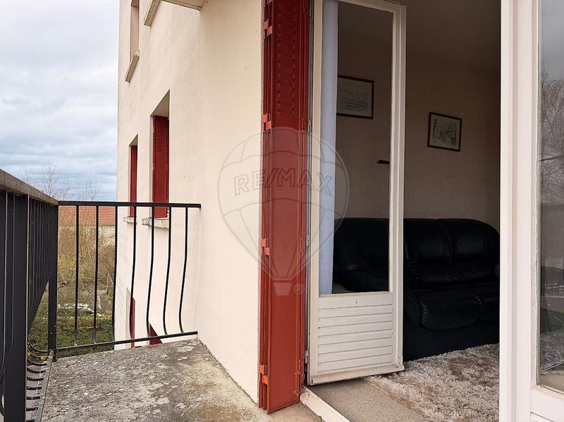 Appartement - 82 m² - 3 pièces