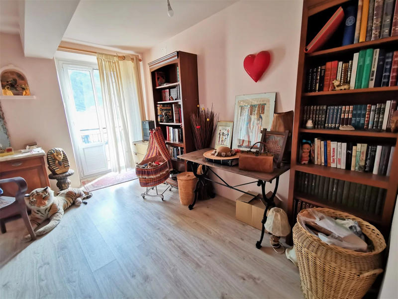 Appartement - 108 m² - 5 pièces