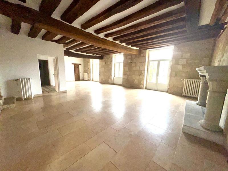 Maison - 290 m² - 11 pièces