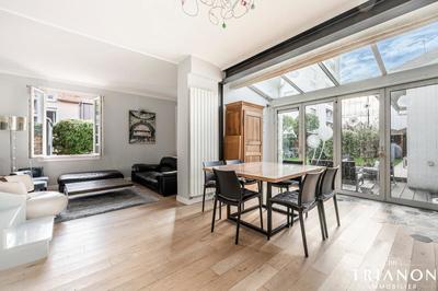 Château - 155 m² - 7 pièces