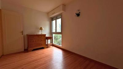 Appartement - 72 m² - 4 pièces