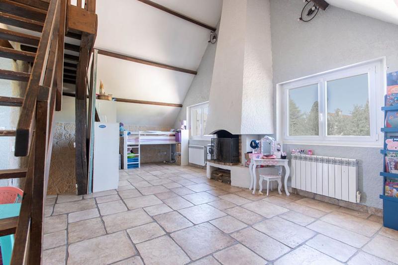 Maison - 150 m² - 7 pièces