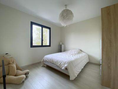 Maison - 176 m² - 7 pièces