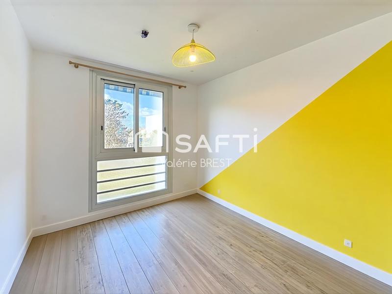 Appartement - 80 m² - 4 pièces