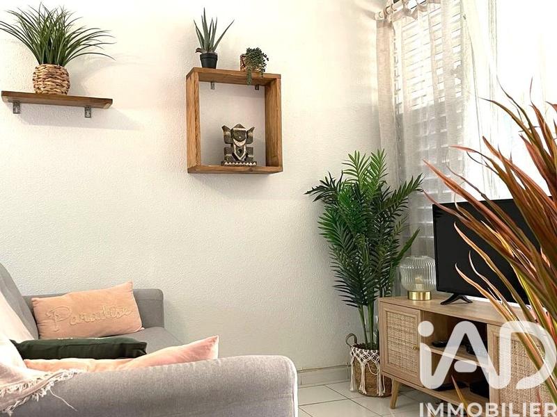 Studio - 27 m² - 1 pièce