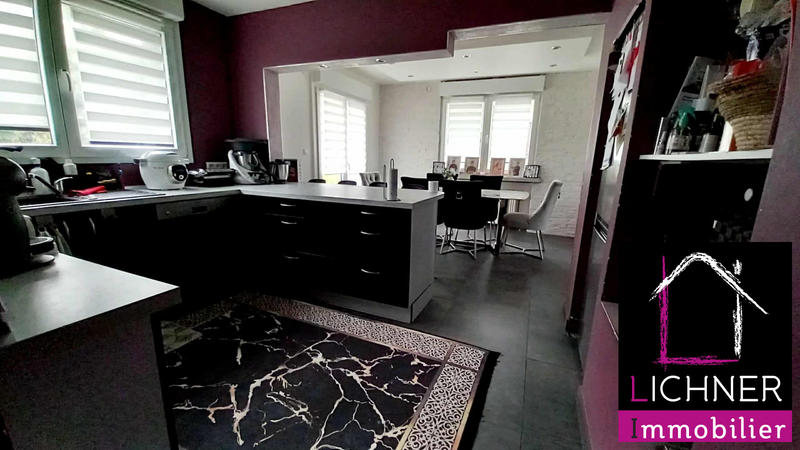 Maison - 96 m² - 5 pièces