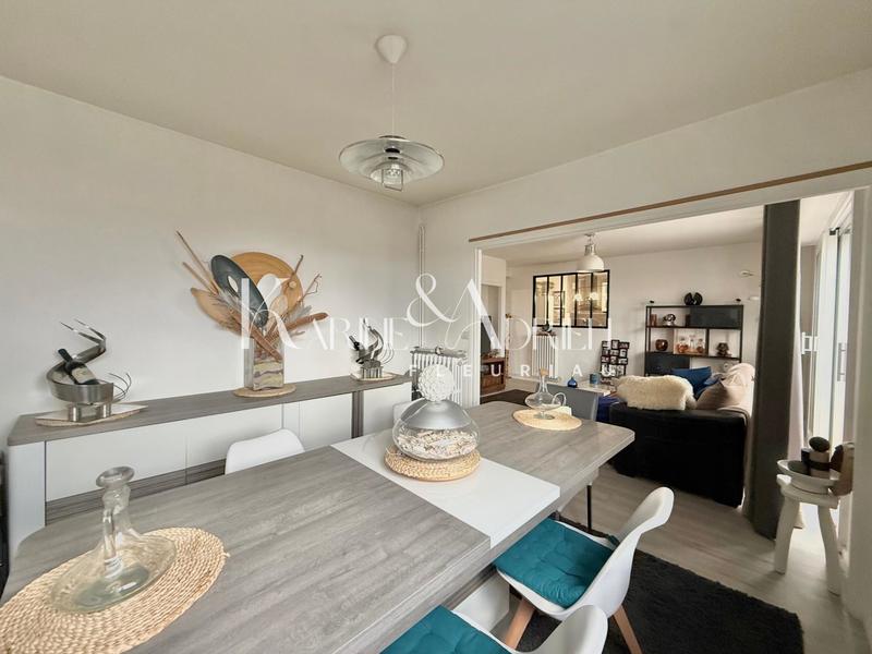 Appartement - 82 m² - 3 pièces