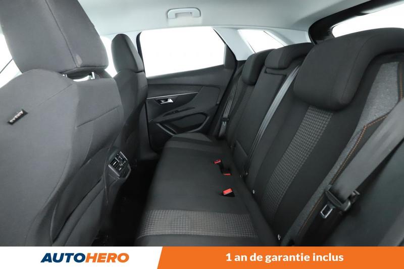 Peugeot 3008 1.5 Blue-HDi Active Business Eat8 130 ch