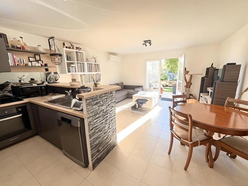 Maison - 71 m² - 3 pièces