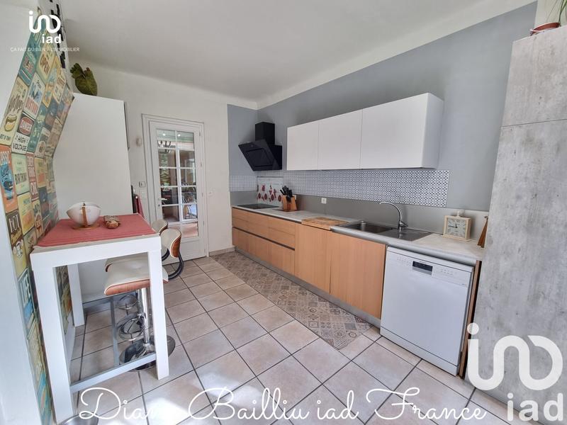 Maison de ville - 263 m² - 8 pièces