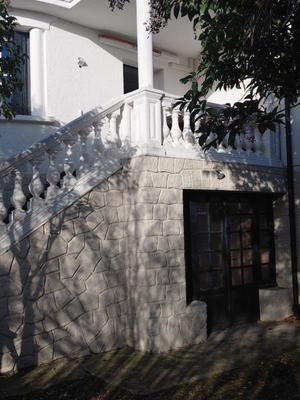 Maison - 198 m² - 8 pièces