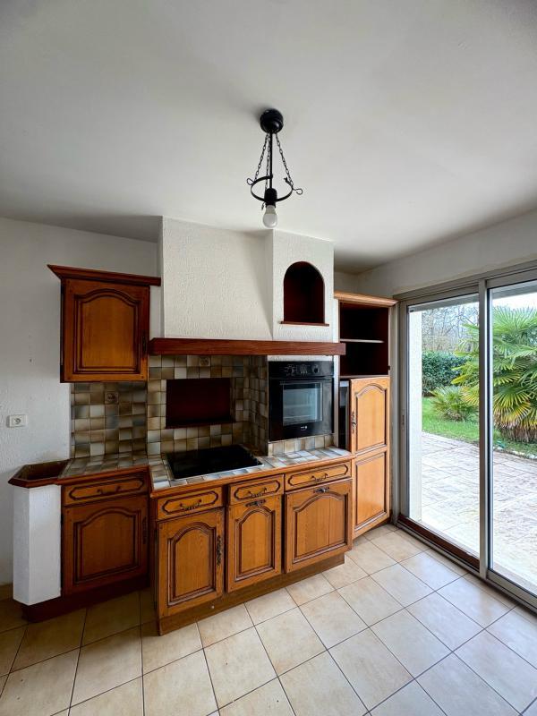 Maison - 213 m² - 5 pièces