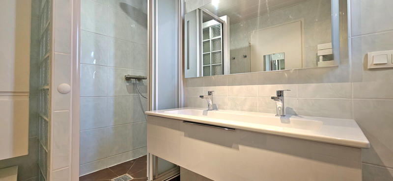 Appartement - 114 m² - 6 pièces