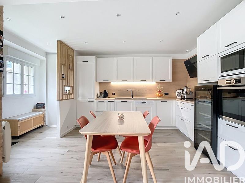 Maison de ville - 108 m² - 4 pièces