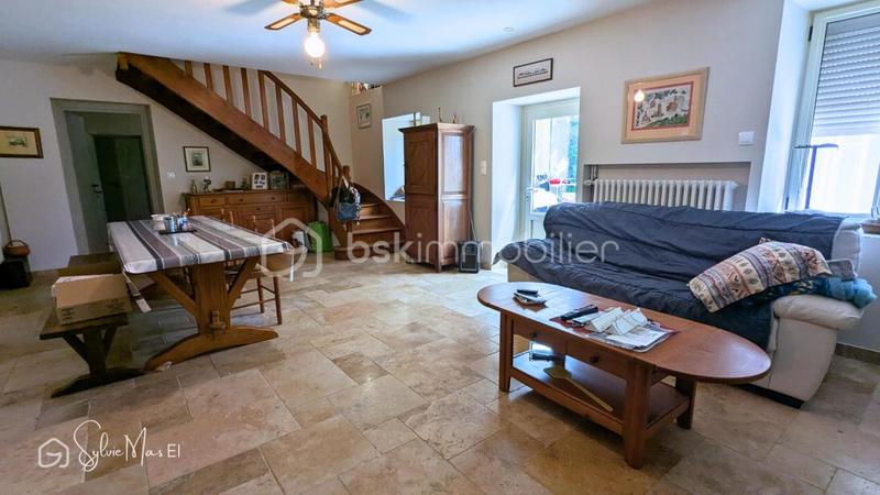 Maison - 313 m² - 10 pièces