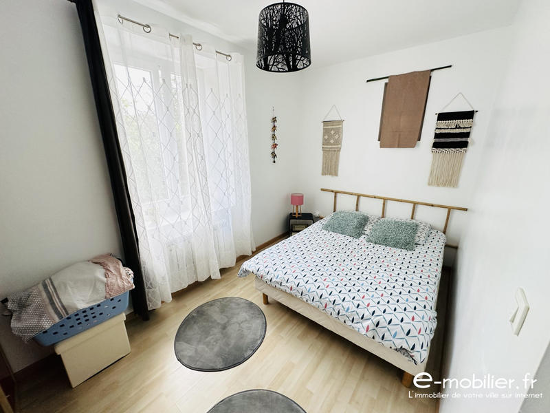 Maison - 101 m² - 5 pièces