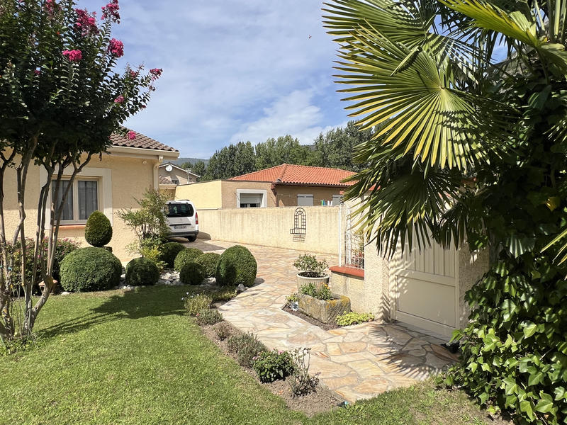 Villa - 135 m² - 5 pièces