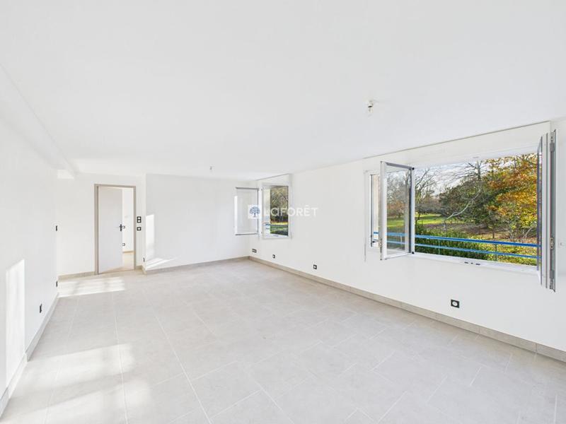 Appartement - 81 m² - 4 pièces