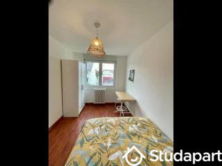 Chambre - 9 m² - 1 pièce