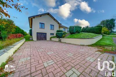 Maison - 96 m² - 5 pièces