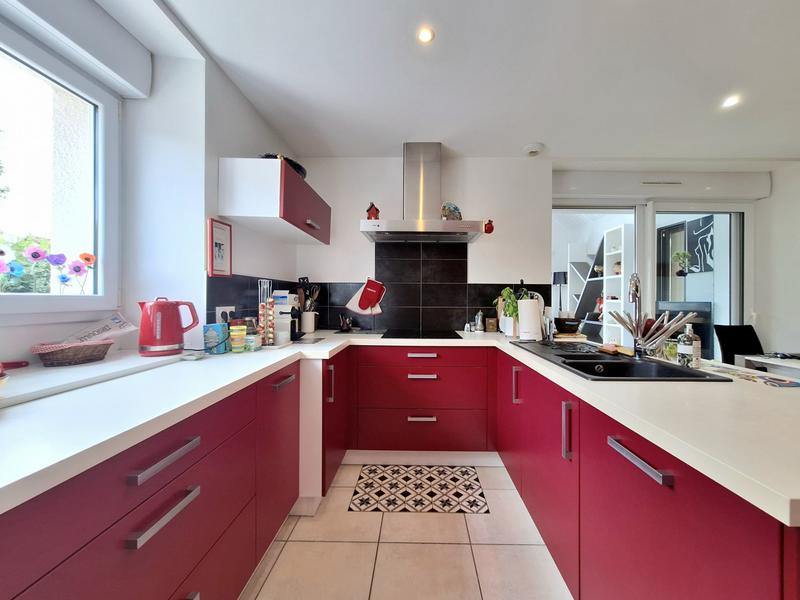 Maison traditionnelle - 140 m² - 6 pièces