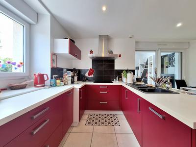 Maison traditionnelle - 140 m² - 6 pièces