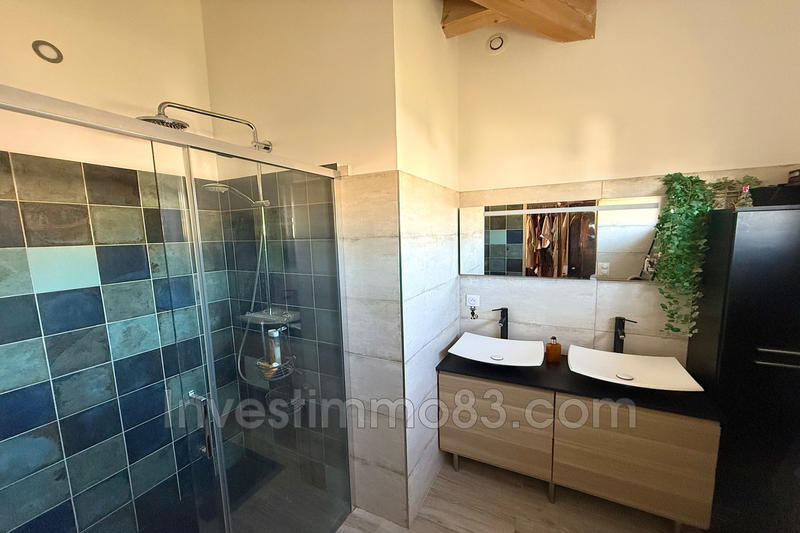 Maison - 130 m² - 4 pièces